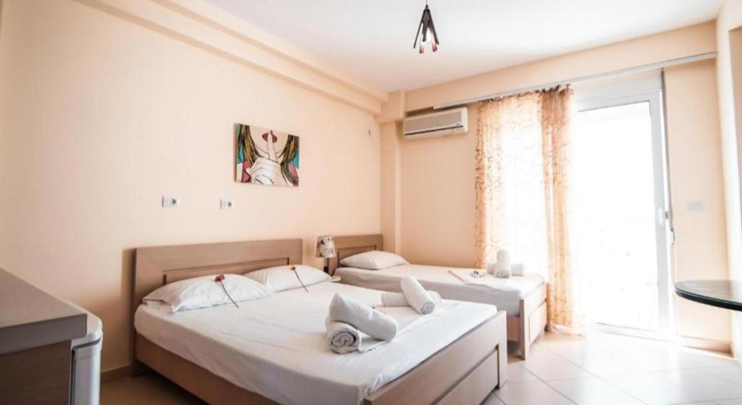 Summer Life Apartments Sarandë Eksteriør bilde