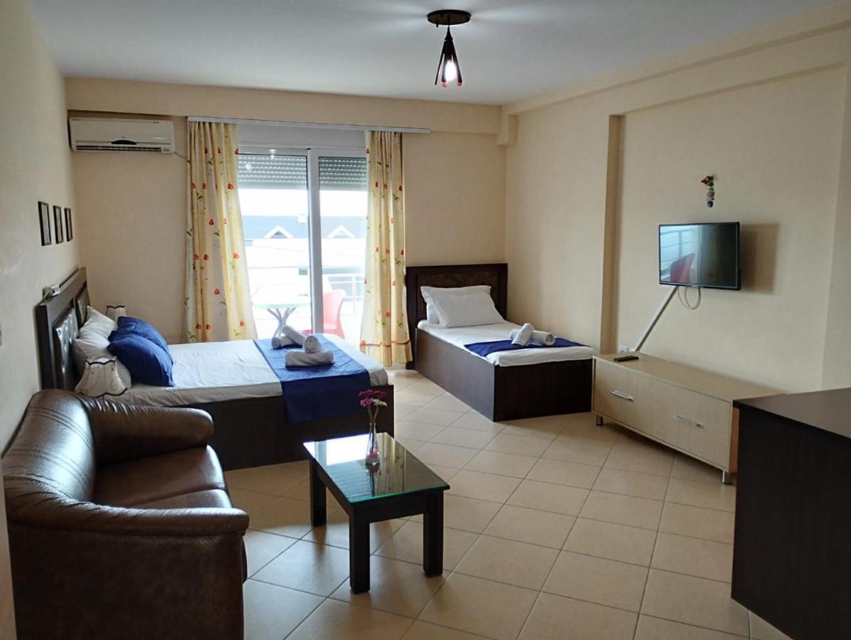 Summer Life Apartments Sarandë Eksteriør bilde