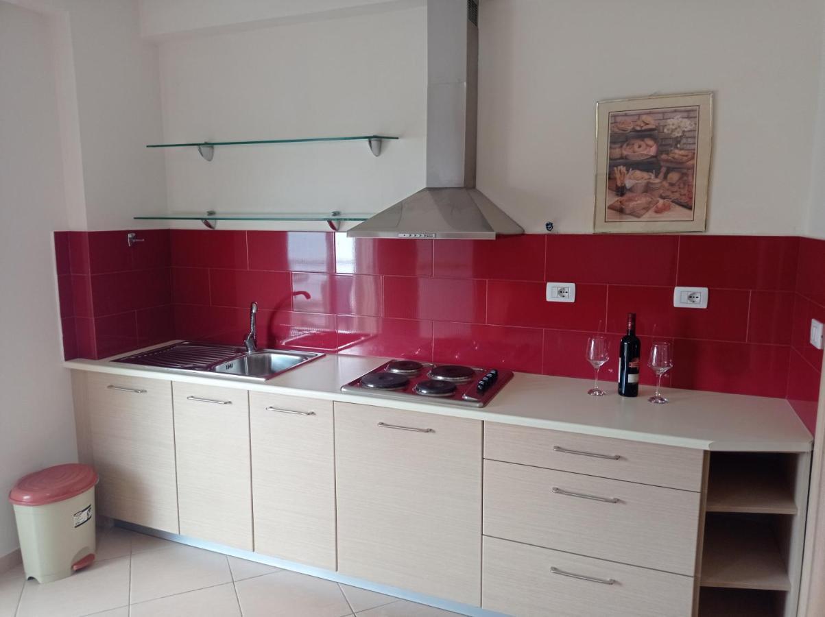 Summer Life Apartments Sarandë Eksteriør bilde