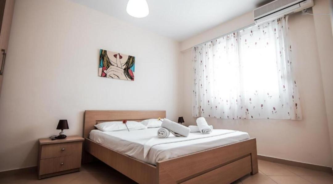 Summer Life Apartments Sarandë Eksteriør bilde