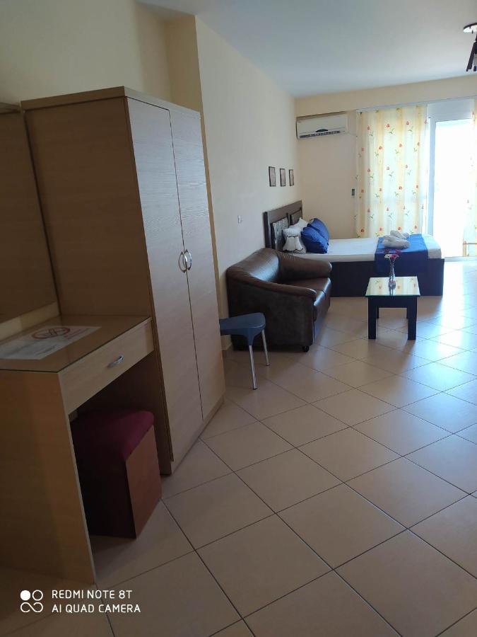 Summer Life Apartments Sarandë Eksteriør bilde