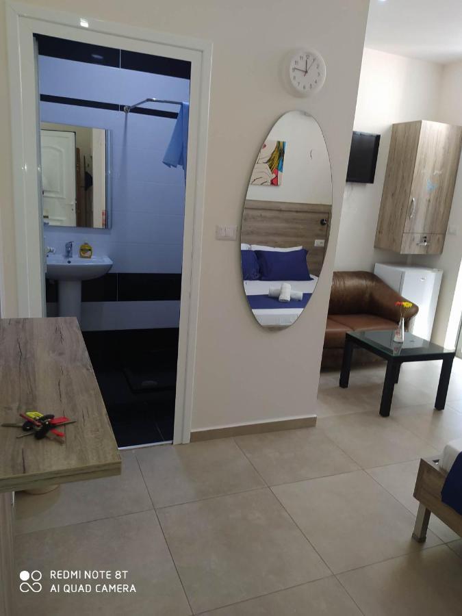 Summer Life Apartments Sarandë Eksteriør bilde